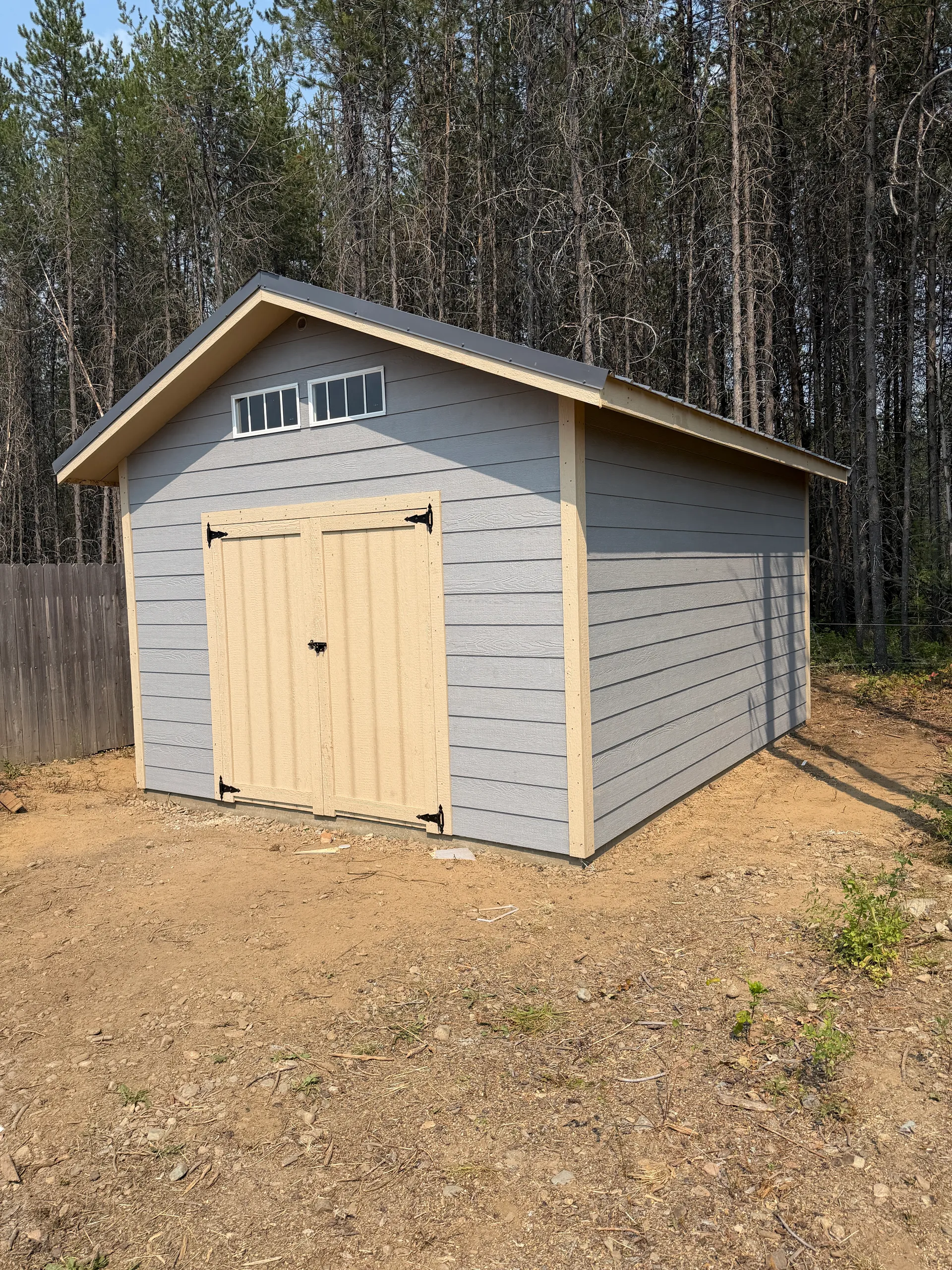 12x16 storage shed with double Shed door and lap siding